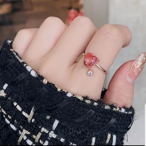 Brand New cute red heart minimalist womens ring